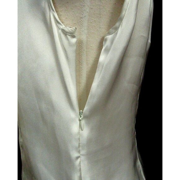 Spense Sz M Off White Pullover Blouse Top Front Fabric Flower Matte Satin Finish - Picture 5 of 6